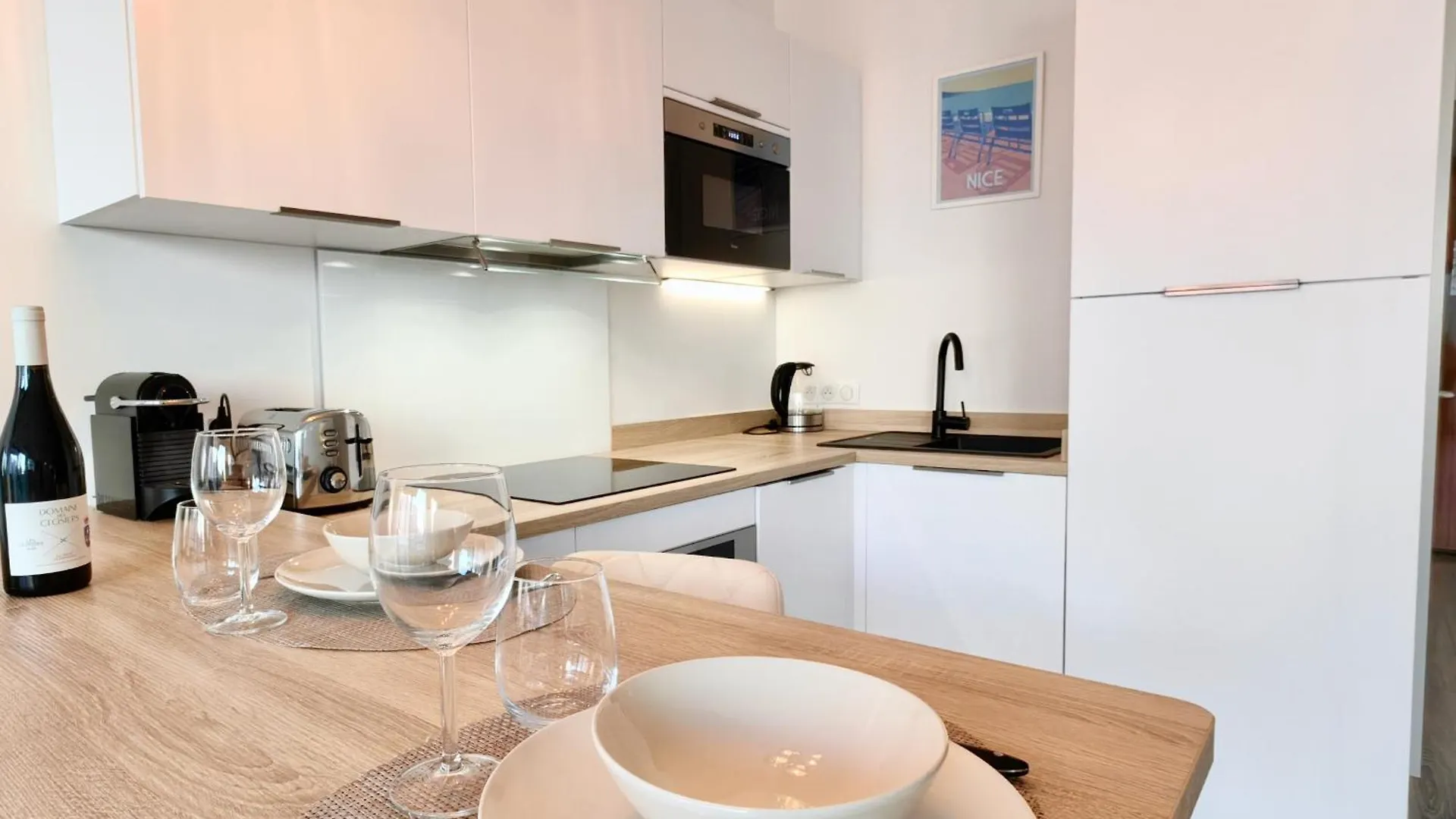 Apartment Royal Lux Seaview By Booking Guys Nice
